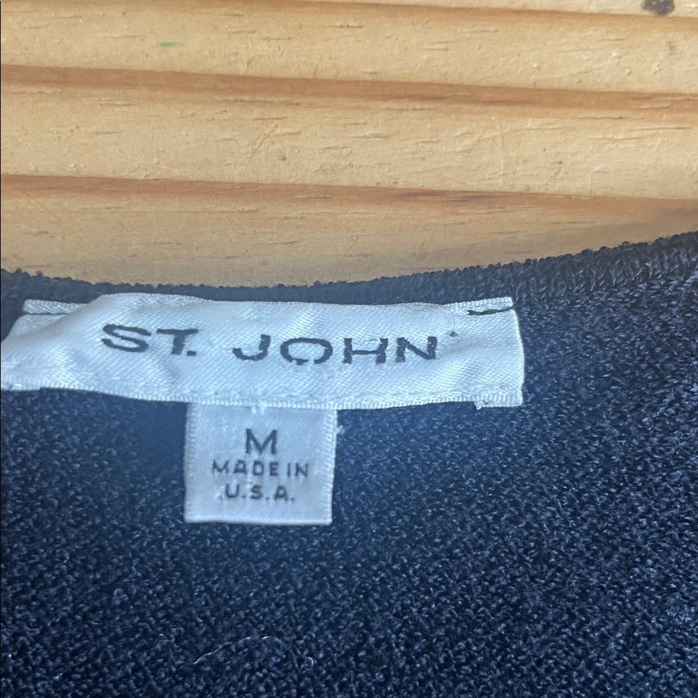 St. John Knit Tank - Black | Garmentory - Picture 3 of 5